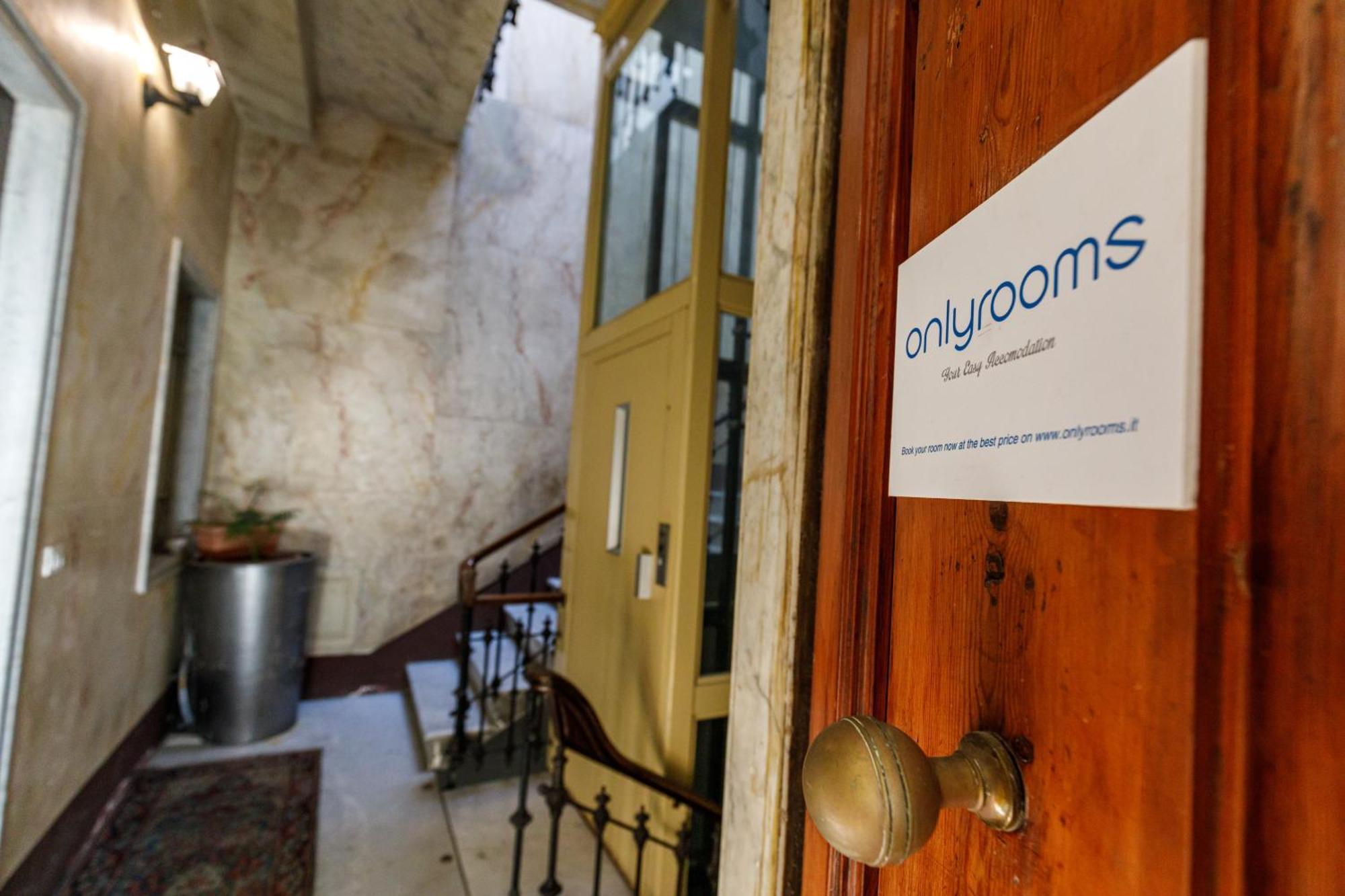 Onlyrooms III - Recommended For Under 30S Cagliari Esterno foto