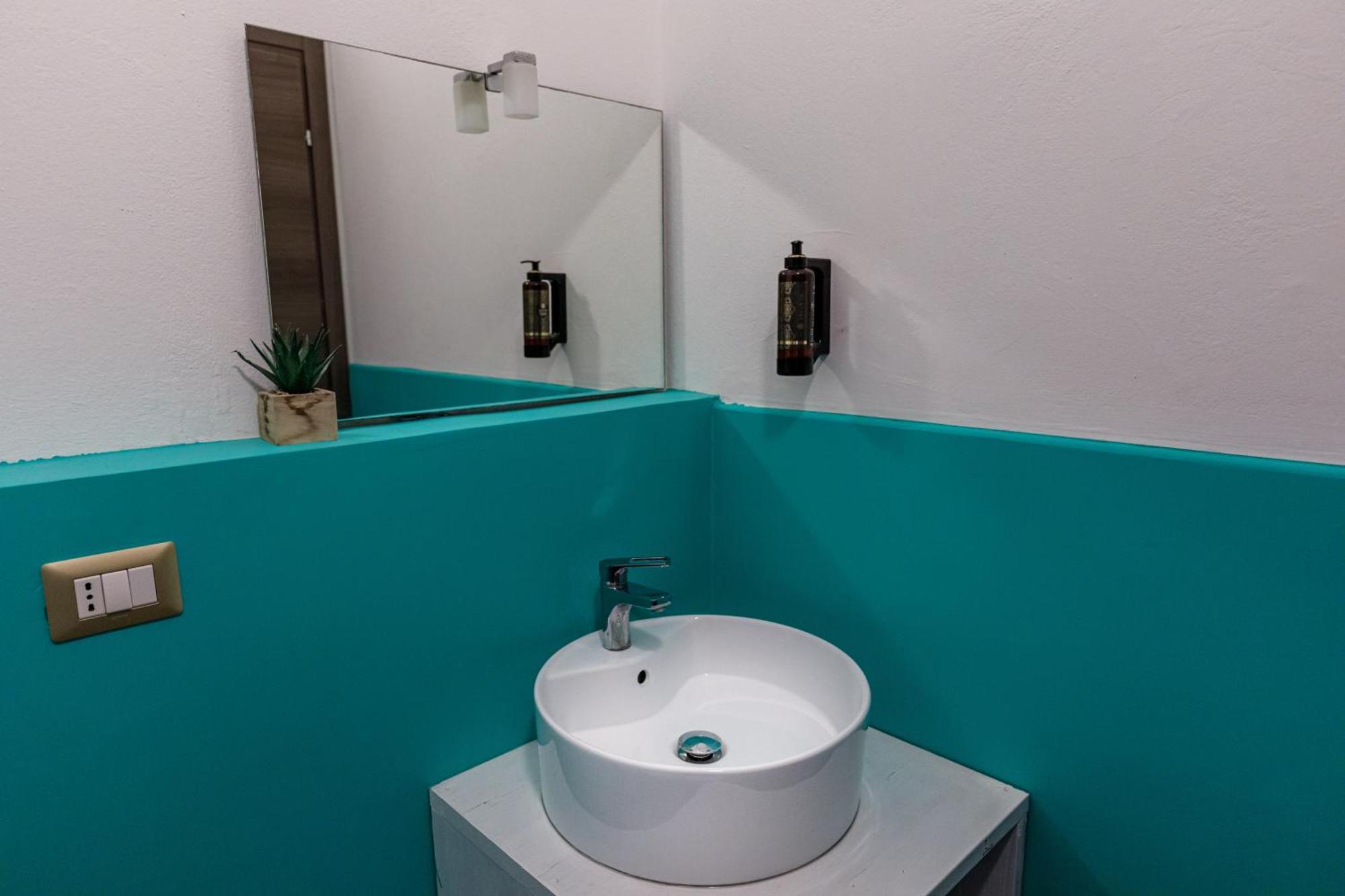 Onlyrooms III - Recommended For Under 30S Cagliari Camera foto
