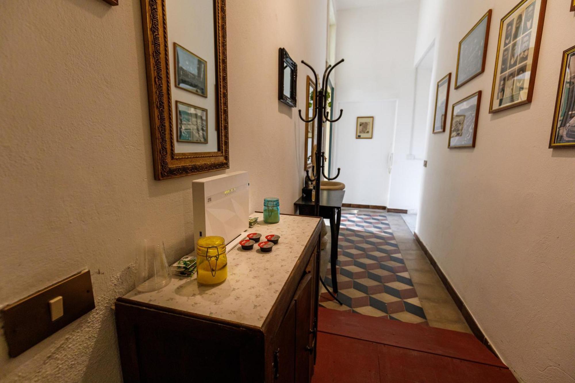 Onlyrooms III - Recommended For Under 30S Cagliari Esterno foto