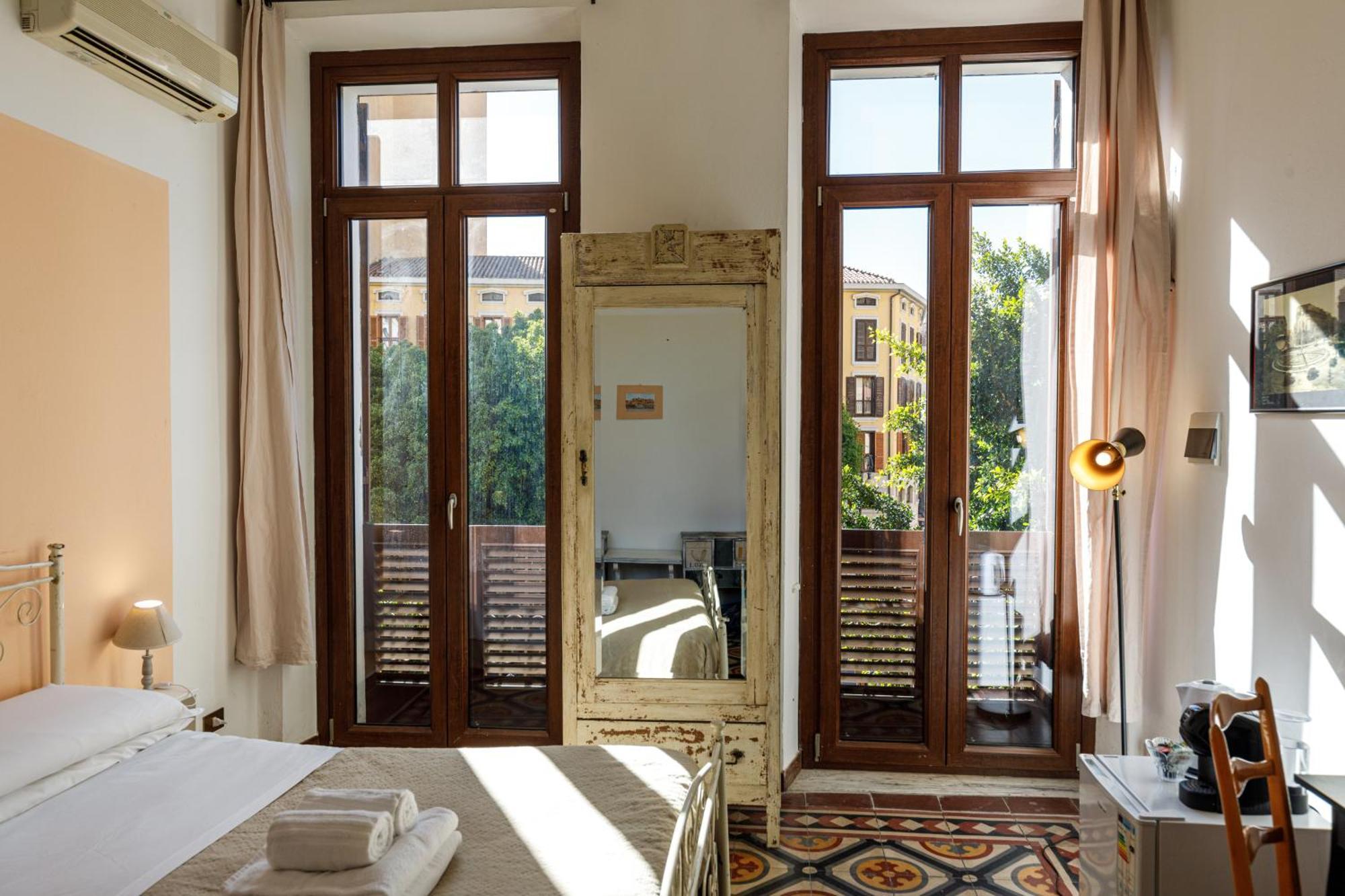 Onlyrooms III - Recommended For Under 30S Cagliari Esterno foto